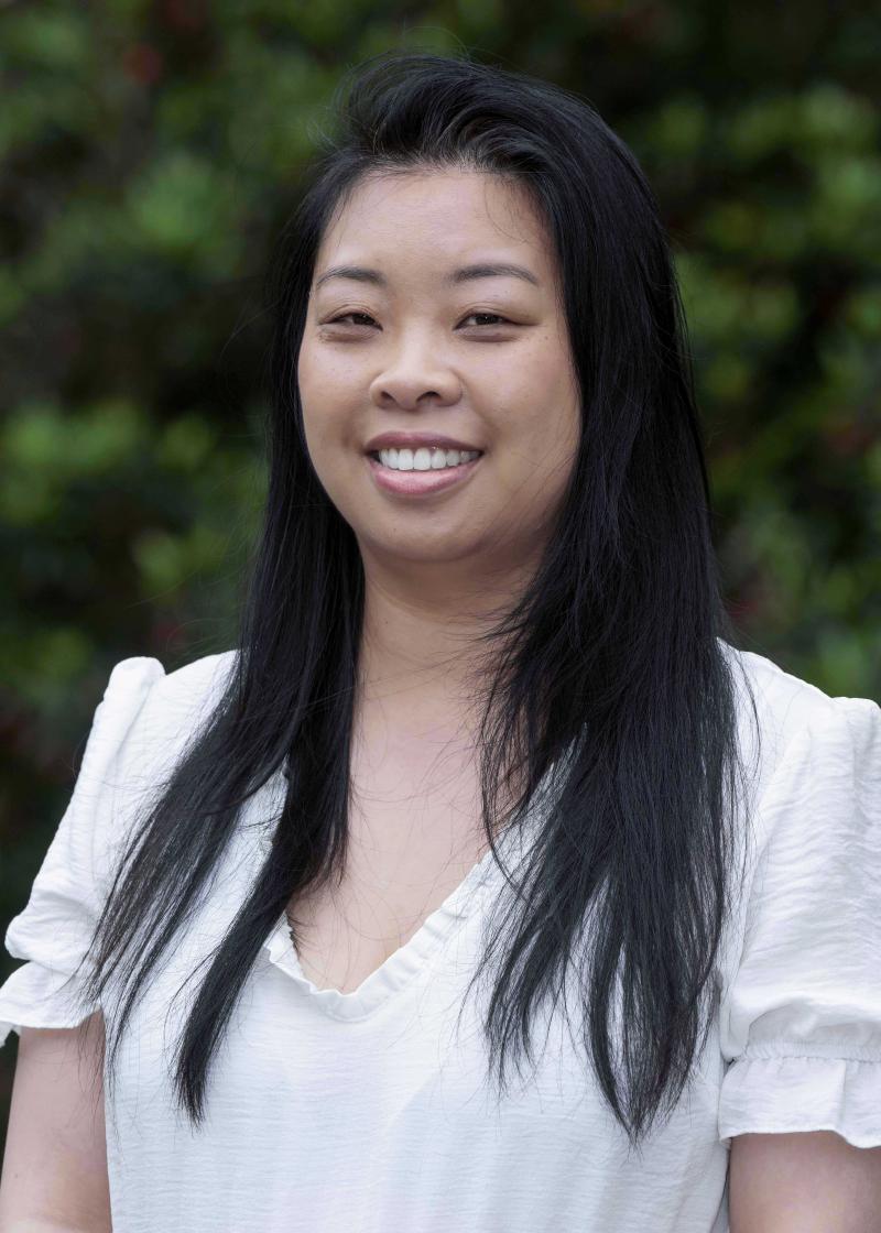 Ms Simonne Chung